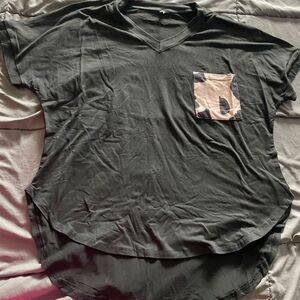 Women’s 1XL Black V-Neck T-Shirt with Printed Pocket Graphic Print